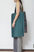 Load image into Gallery viewer, PLEATED BAG/LARGE_C