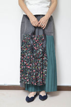 Load image into Gallery viewer, PLEATED BAG/LARGE_C