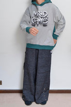 Load image into Gallery viewer, TWO-TONE HOODIE_GREEN/MIND GAME print/02 size