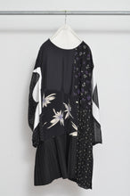 Load image into Gallery viewer, UNE UNE SHORT OP/DARK_C