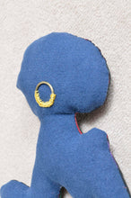 Load image into Gallery viewer, SCARF CUSHION FLAME/PICASSO