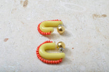 画像をギャラリービューアに読み込む, A_YAGA × YEAH RIGHT!!_Glass And Beads Hoop U Pierce