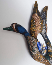 画像をギャラリービューアに読み込む, FABRIC RE:LIEF/DUPE