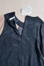 Load image into Gallery viewer, FLORAL UNE UNE OP 01 / A