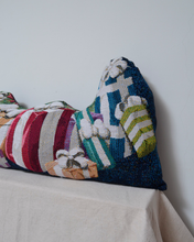 Load image into Gallery viewer, RUG CUSHION_ PRESENTS