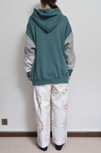Load image into Gallery viewer, TWO-TONE HOODIE_GREEN/YELLOW print/01 size