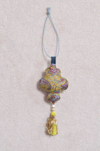 Load image into Gallery viewer, SCARF CUSHION ORNAMENT_B