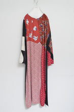 Load image into Gallery viewer, FLORAL UNE UNE OP 01 / B