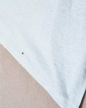 Load image into Gallery viewer, V NECK SLEEVELESS T / JOY_B