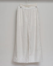 画像をギャラリービューアに読み込む, FLARE WIDE PT / LACE CURTAIN / 01 size_B