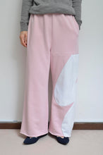 Load image into Gallery viewer, 代官山 蔦屋書店出品中/UNE UNE WIDE FLARE PT/PINK_01 size