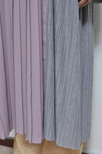 Load image into Gallery viewer, PLEATED T OP/WALKIN_B