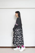 Load image into Gallery viewer, PLEATED T OP 00 / HOUSE