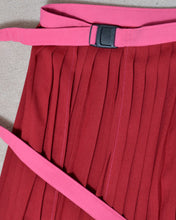 画像をギャラリービューアに読み込む, PLEATED WRAP SK_RED