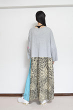 Load image into Gallery viewer, PLEATED T OP 01 / HOUSE