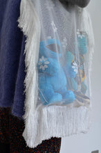 Load image into Gallery viewer, 代官山 蔦屋書店出品中/LACE CURTAIN FRINGE BAG/LARGE