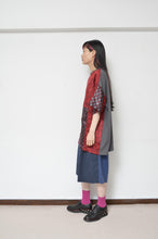 Load image into Gallery viewer, PAISLEY TEE /B