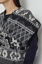 Load image into Gallery viewer, KNIT CROSSOVER C/D_F