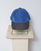 Load image into Gallery viewer, Flower eyelet cap / Blue