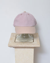 Load image into Gallery viewer, Flower eyelet cap / Pink