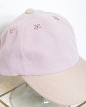 Load image into Gallery viewer, Flower eyelet cap / Pink