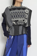 Load image into Gallery viewer, KNIT CROSSOVER C/D_F
