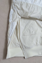 Load image into Gallery viewer, QUILT MA-1 / OFF WHT_02