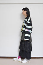 Load image into Gallery viewer, SHORT T 01 / WALKIN_B