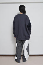 Load image into Gallery viewer, PATCH SWEAT SH/CHA/WALKIN_02
