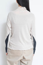 Load image into Gallery viewer, RIB Hi-NECK T/BEIGE_02