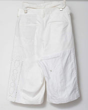 Load image into Gallery viewer, Table Cloth Wide Tuck Shorts