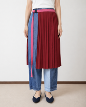 画像をギャラリービューアに読み込む, PLEATED WRAP SK_RED