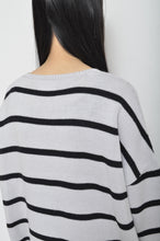 Load image into Gallery viewer, RIPPLE WAVE HEM KNIT P/O w/NECK PARTS(BORDER)_B