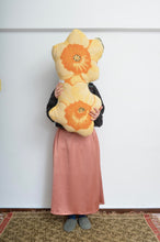 Load image into Gallery viewer, RUG CUSHION (SUISEN) / A