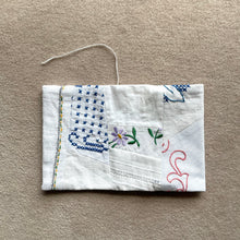 画像をギャラリービューアに読み込む, BOOK DRESS (TABLE CLOTH)