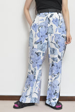 画像をギャラリービューアに読み込む, FLARED FLORAL PT 02 / ASS_A