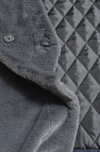 画像をギャラリービューアに読み込む, FUR LINER ( CHA )_A