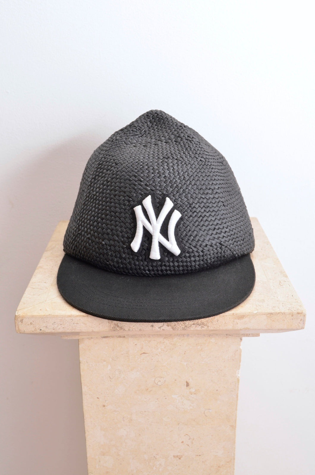 SWITCHING STRAW BASEBALL CAP – here/YEAH RIGHT!!