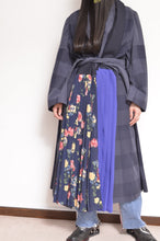 Load image into Gallery viewer, PLATED STOLE / BLACK_002