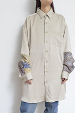 Load image into Gallery viewer, SILKY TWILL SHIRTS(PRINT) BEG/02