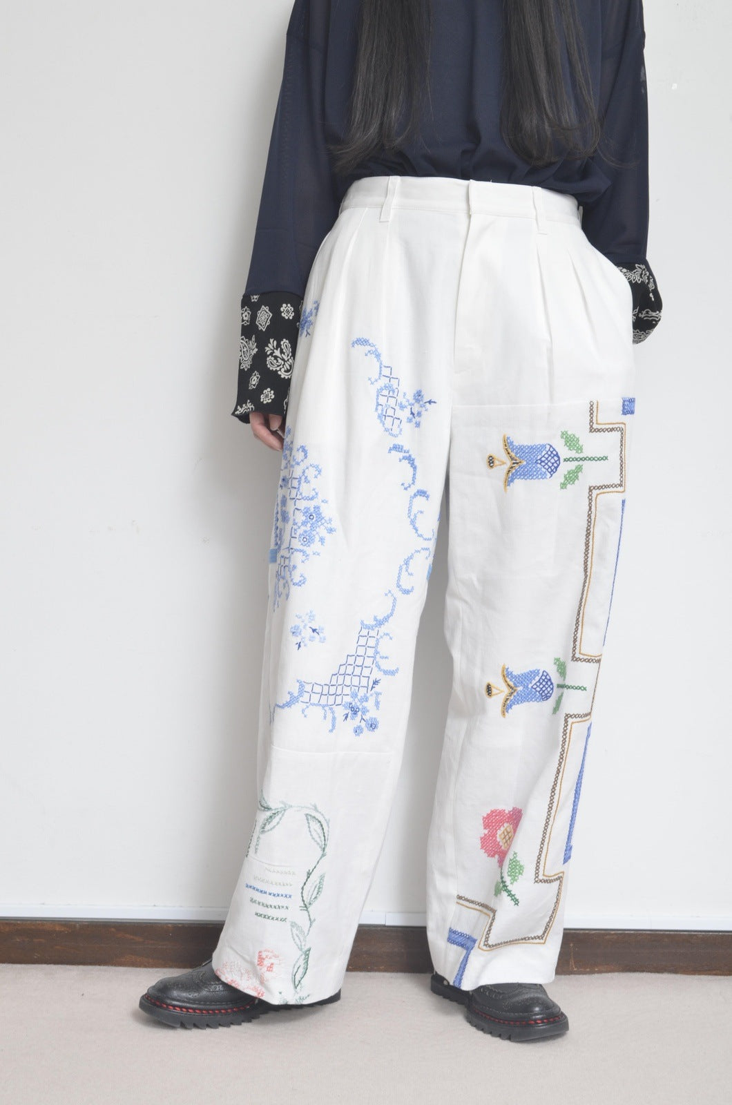 TABLE CLOTH WIDE TUCK PT/COL_01 / A – here/YEAH RIGHT!!