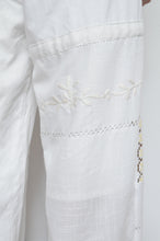 Load image into Gallery viewer, TABLE CLOTH WIDE TUCK PT 01/A