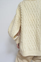 Load image into Gallery viewer, TWO-SIDED TOPS 01/WHT_X