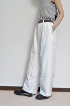 Load image into Gallery viewer, TABLE CLOTH WIDE TUCK PT 01/C