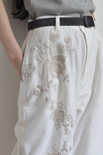 Load image into Gallery viewer, TABLE CLOTH WIDE TUCK PT 01/D