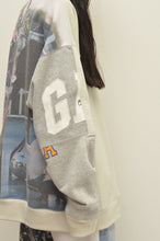 画像をギャラリービューアに読み込む, PRINT SWEATSHIRTS(GRY/CAT)_01