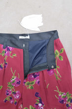 画像をギャラリービューアに読み込む, FLARED FLORAL PT 01 / ASS_B