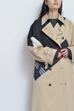 Load image into Gallery viewer, REMIX TRENCH COAT/BEG/01