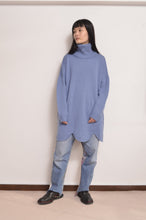Load image into Gallery viewer, RIPPLE WAVE HEM KNIT P/O w/NECK PARTS_S.BLU