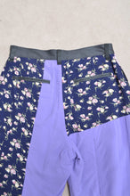 画像をギャラリービューアに読み込む, FLARED FLORAL PT 01 / ASS_C